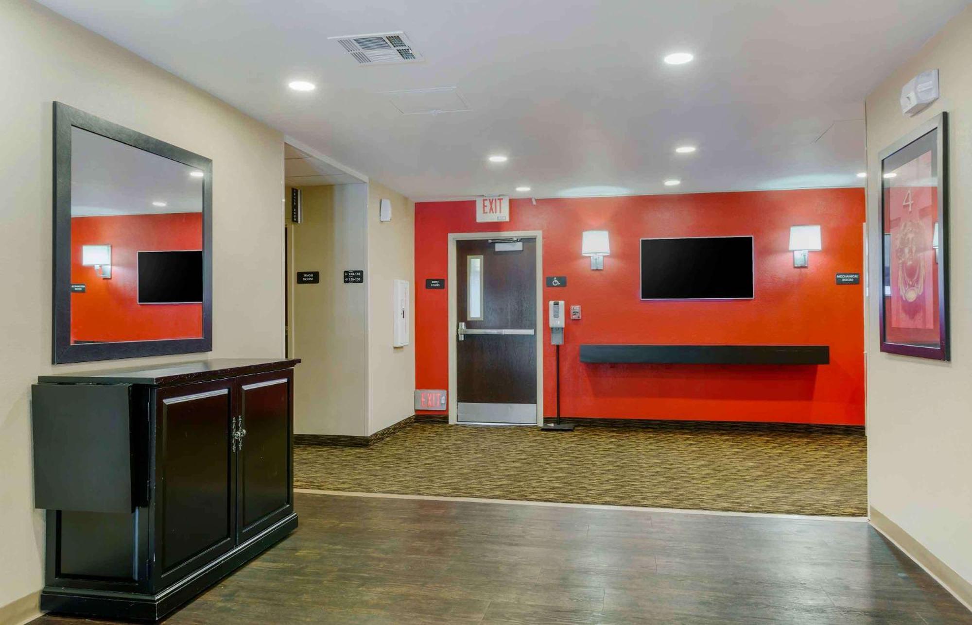 Extended Stay America Suites - Phoenix - Airport Exterior foto