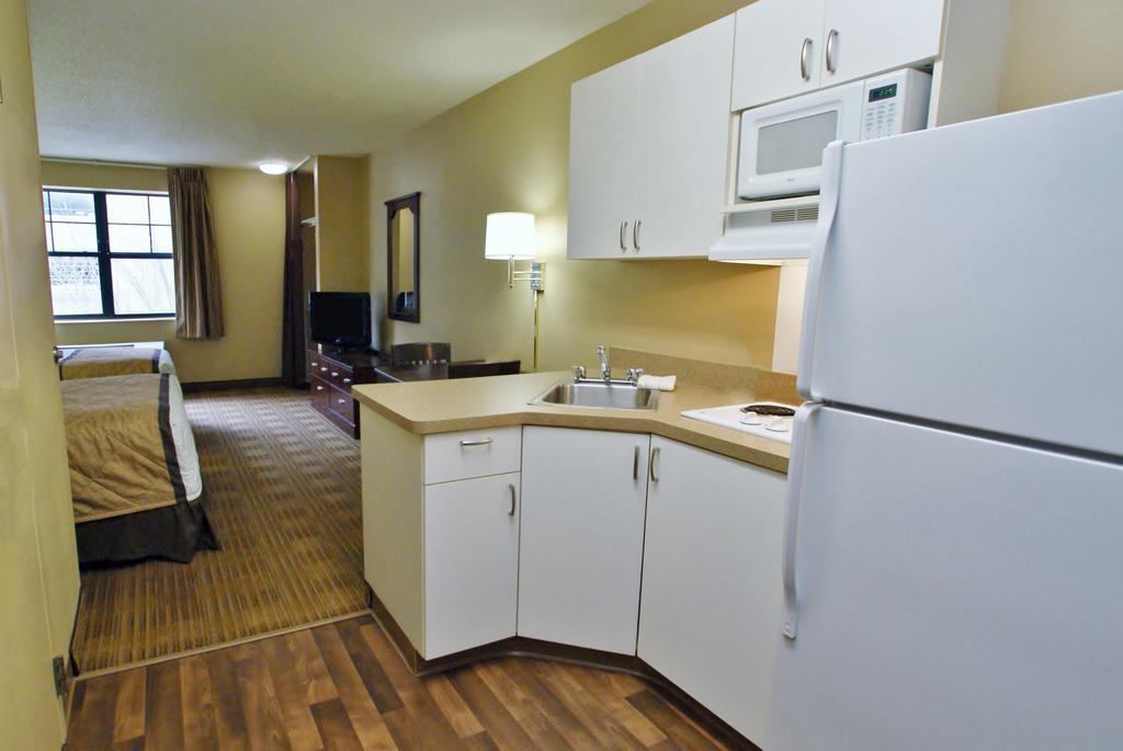 Extended Stay America Suites - Phoenix - Airport Exterior foto